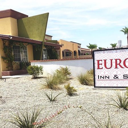 Europa Inn & Suites Desert Hot Springs Ngoại thất bức ảnh
